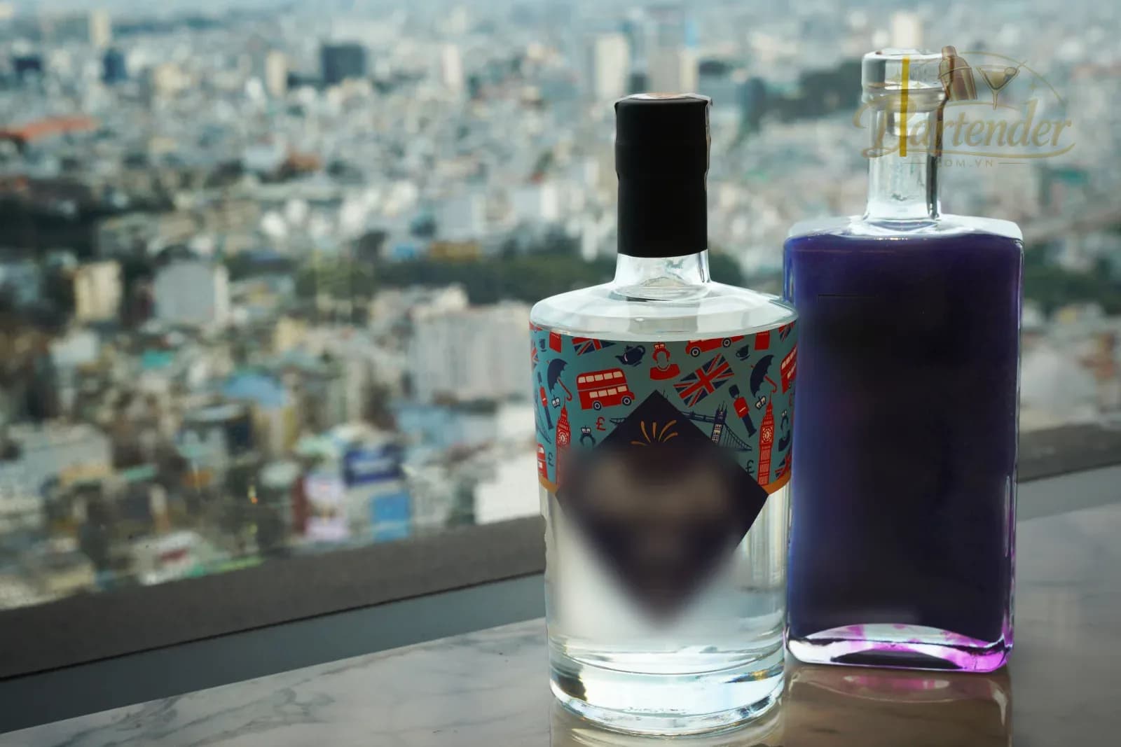 Quầy cocktail hội nghị khách hàng ngành bất động sản — 16