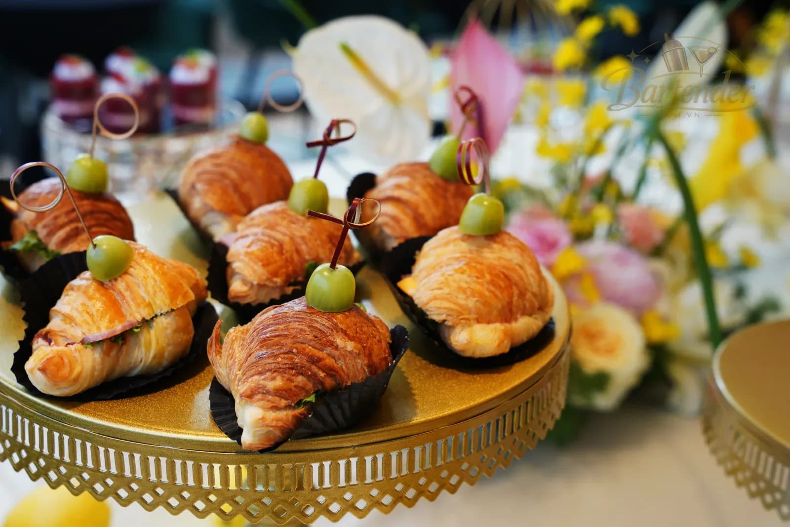 Quầy cocktail hội nghị khách hàng ngành bất động sản — 19
