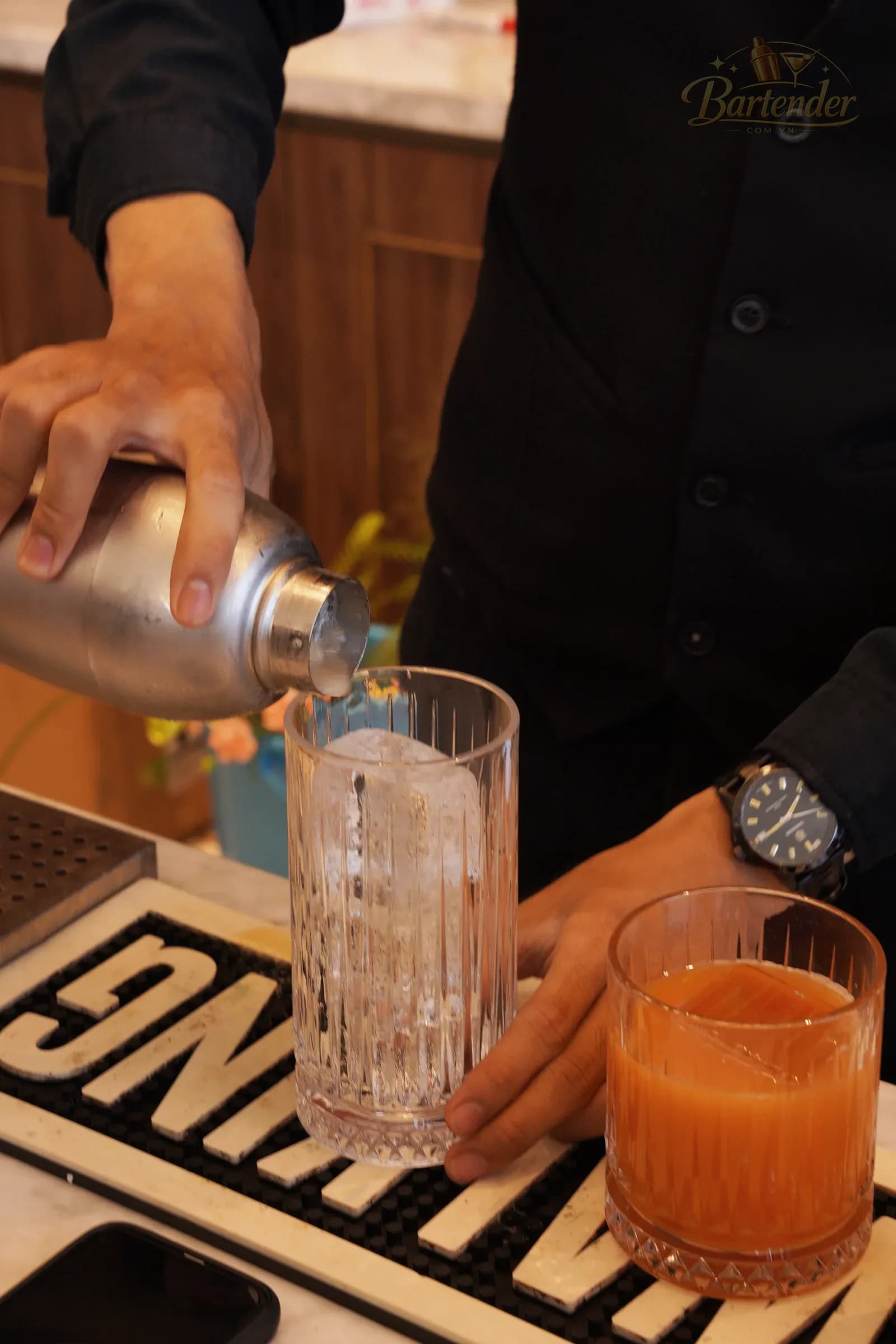 Quầy cocktail hội nghị khách hàng ngành bất động sản — 9
