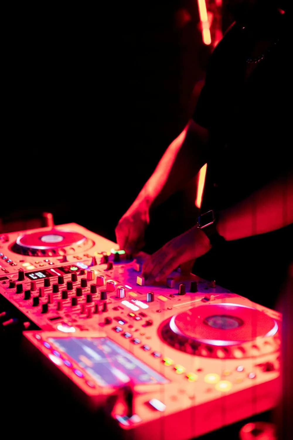 DJ Mai Linh