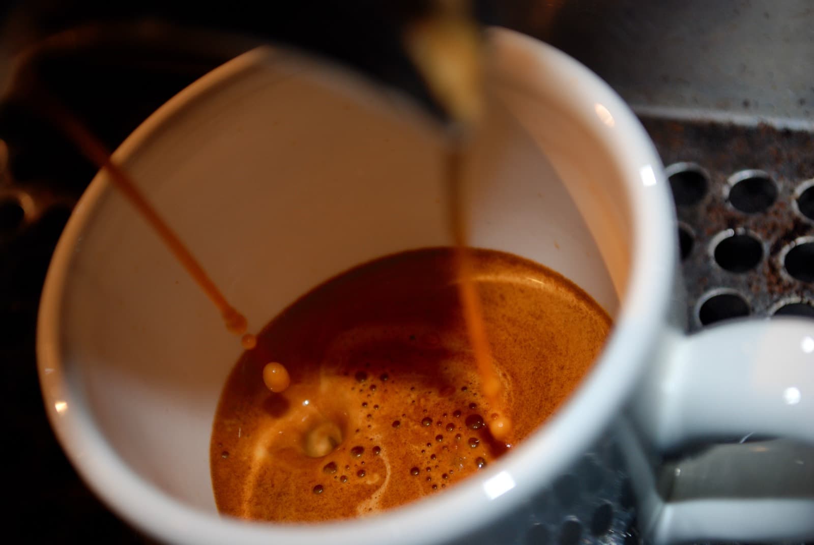 Caffeine trong đồ uống: bao nhiêu là đủ, bao nhiêu là quá?