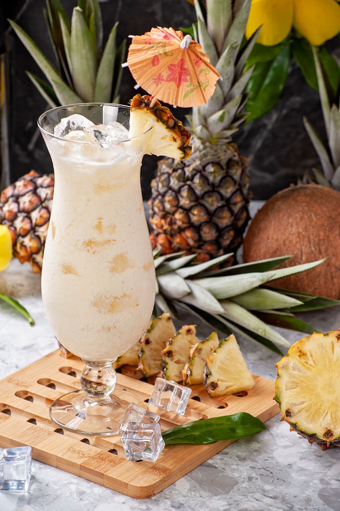Mocktail nước dừa: 1 công thức không cồn mát lành
